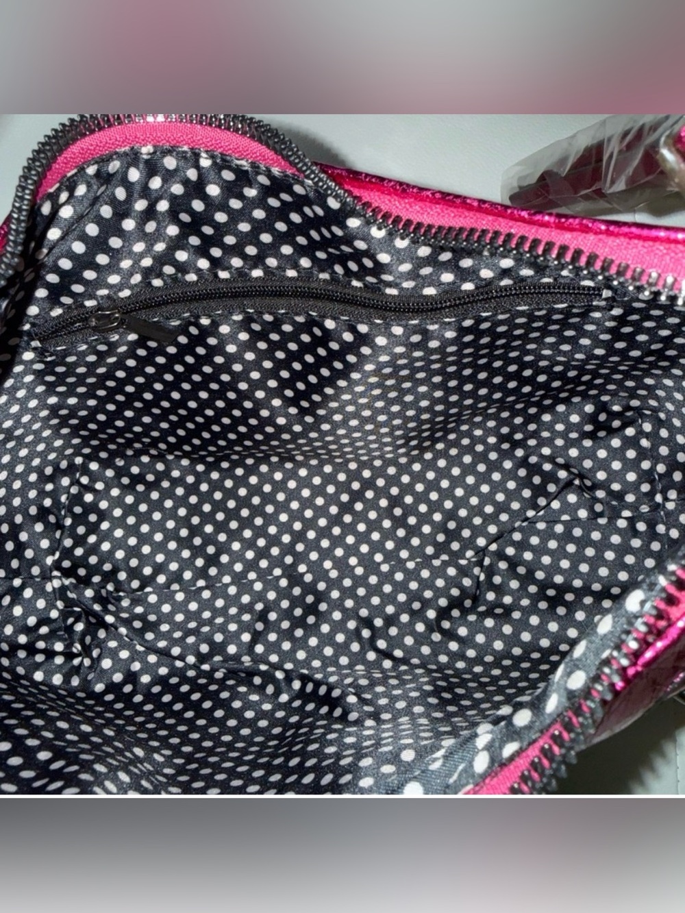 Y2K - Metallic Pink Crossbody Bag - Picture 9 of 10